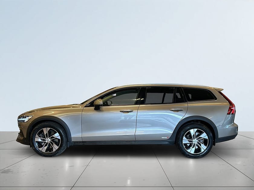 Bild 4 av Volvo V60 Cross Country B4 AWD Advanced SoV/MoK/Rattvärme/Kamera/Nav/H-Kardon