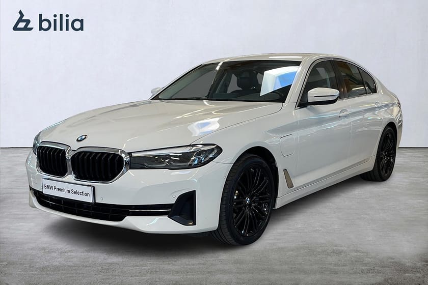 Bild 1 av BMW 530e xDrive Sedan Värmare Backkamera Navi Rattvärme Dragkrok