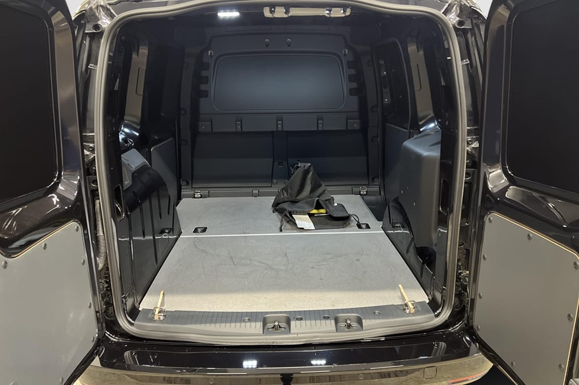 Volkswagen Caddy Cargo eHybrid DSG Sequential, 150hp, 2025