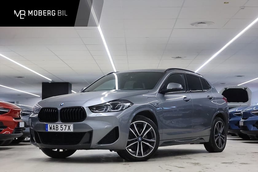Bild 1 av BMW X2 xDrive25e 220hk M Sport Shadow HUD H/K Skinn