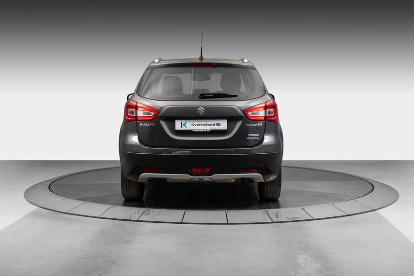 Bilde 4 av Suzuki SX4 S-Cross Hybrid AllGrip med 4x4 og automatgir.