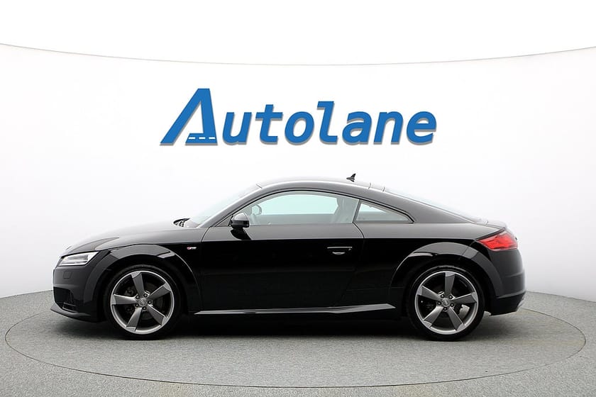 Bild 5 av Audi TT Coupé 1.8 TFSI Manuell S-Line, Cockpit, 19" 180hk