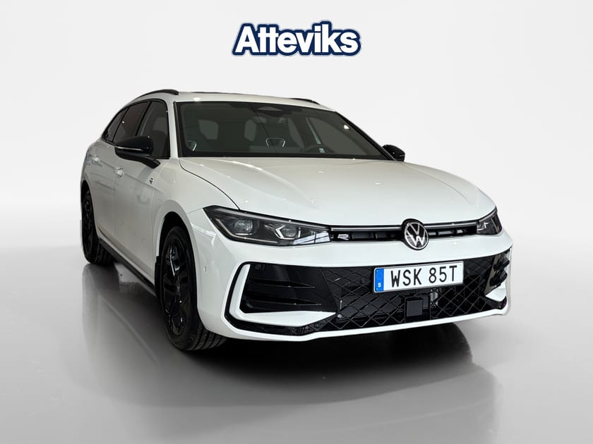 Bild 2 av Volkswagen Passat Variant eHybrid * NY * R-line | Dragkrok | panoramasoltak | Ehybri