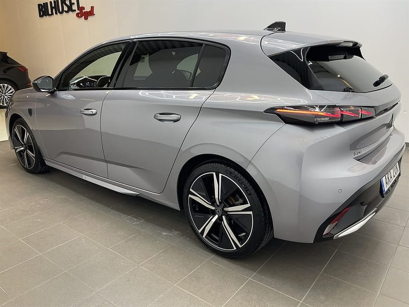 Bild 4 av Peugeot 308 1.2 PureTech 130hk Navi/Bkamera/Carplay/Keyless/Nyservad