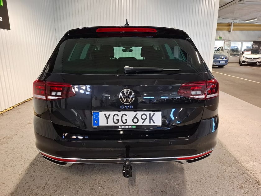 Bild 4 av Volkswagen Passat Sportscombi GTE 218hk Drag Värm Cockpit Kamera