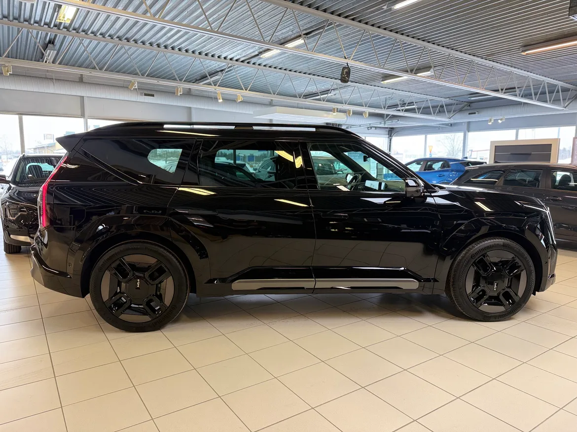 picture of a car