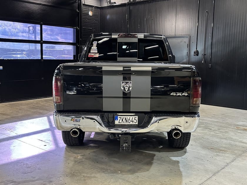 Bild 4 av RAM 1500 Crew Cab Dodge 5.7 V8 HEMI 4x4 (395hk) MOMS