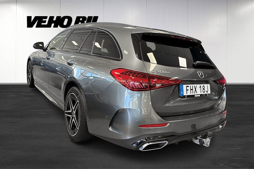 Bild 4 av Mercedes-Benz C 300 T e C300 AMG Line, Drag, Minnespaket, Carplay, Nightpack