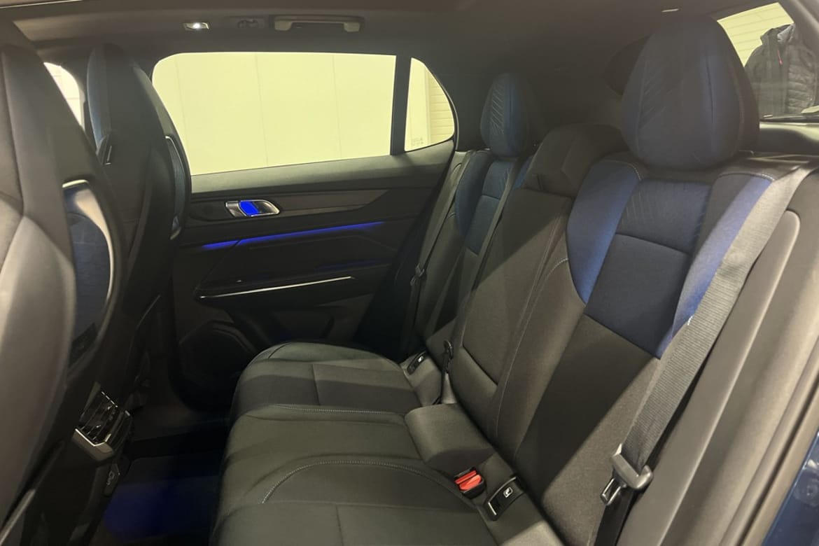 Lynk & Co 01 2023 - miniatyr 8