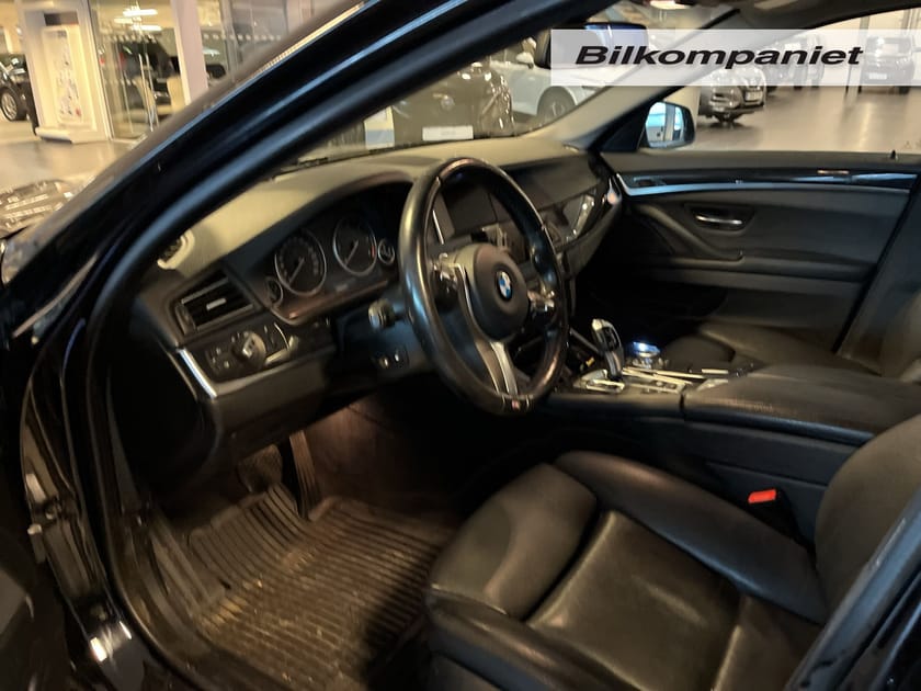 Bild 2 av BMW 520d xDrive Touring X-DRIVE