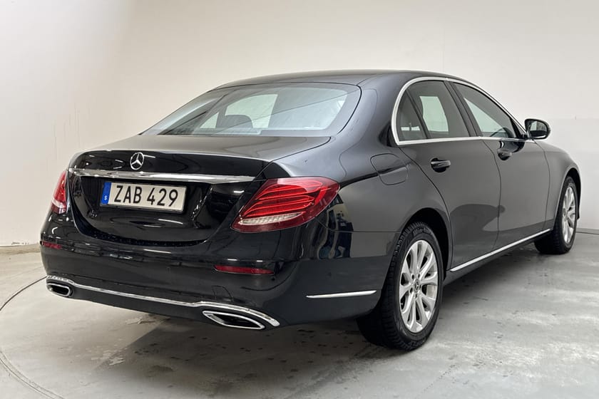 Bild 3 av Mercedes-Benz E 220 d 4MATIC Sedan W213 (194hk) Avantgarde