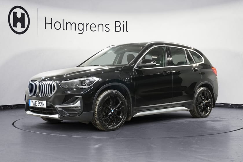 Bild 1 av BMW X1 xDrive25e xLine Connected LED HUD PA