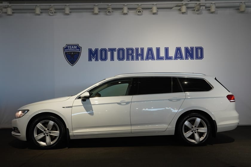 Bild 1 av Volkswagen Passat Sportscombi 2.0 TDI  Kamera/Navi/Värmare/Elstol/ErgoComfort/AC