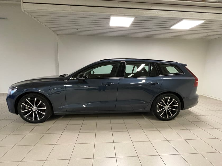 Bild 2 av Volvo V60 T6 Plus Dark Nordic Edition H/K 360 Kamera