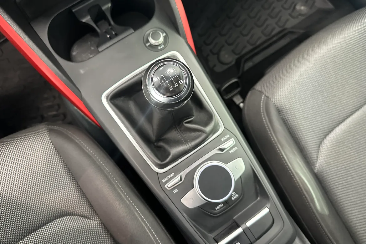 picture of a car
