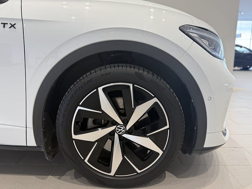 Bild 4 av Volkswagen ID.5 GTX 77KWH Drag Backkamera