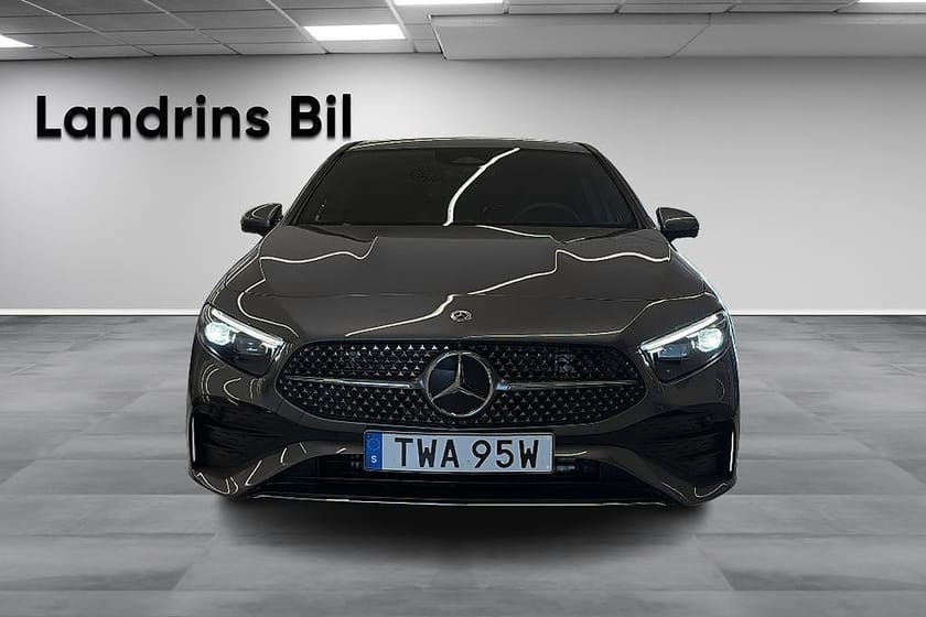 Bild 2 av Mercedes-Benz A 250 4MATIC 4MATIC,AMG Advanced plus,burmester,Värmare,MOMS