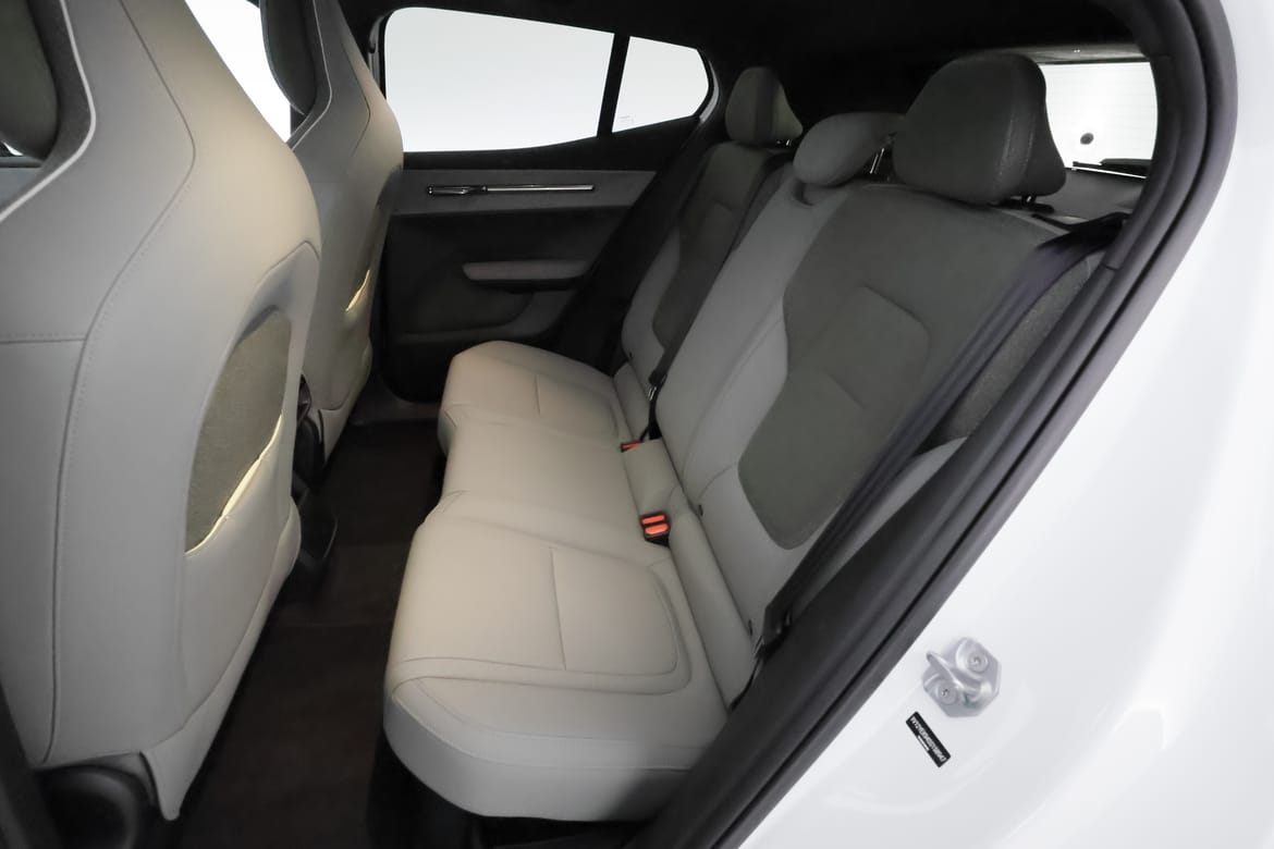 Volvo EX30 2025 - miniatyr 36