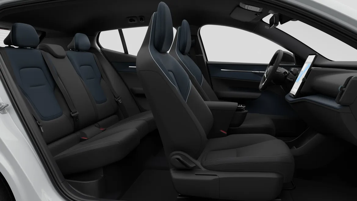 Volvo EX30 P5 Long Range