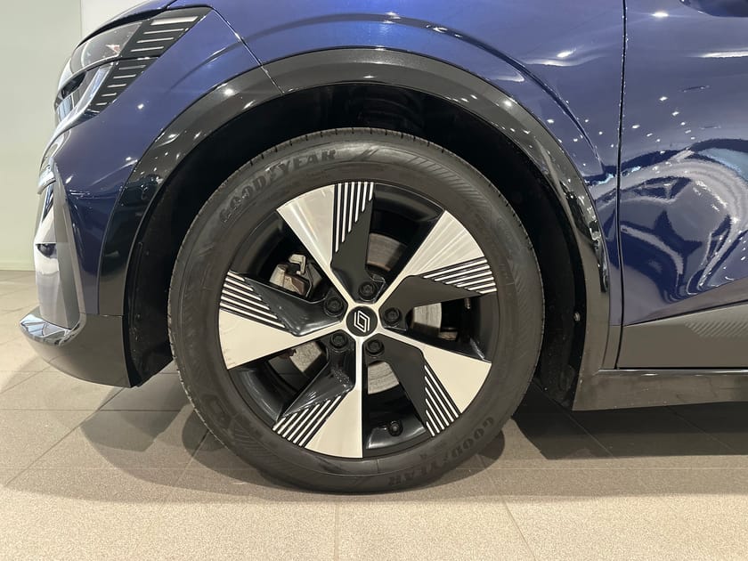 Bild 4 av Renault Mégane E-TECH Equilibre 40kWh/130hk, Farthållare, Backkamera.