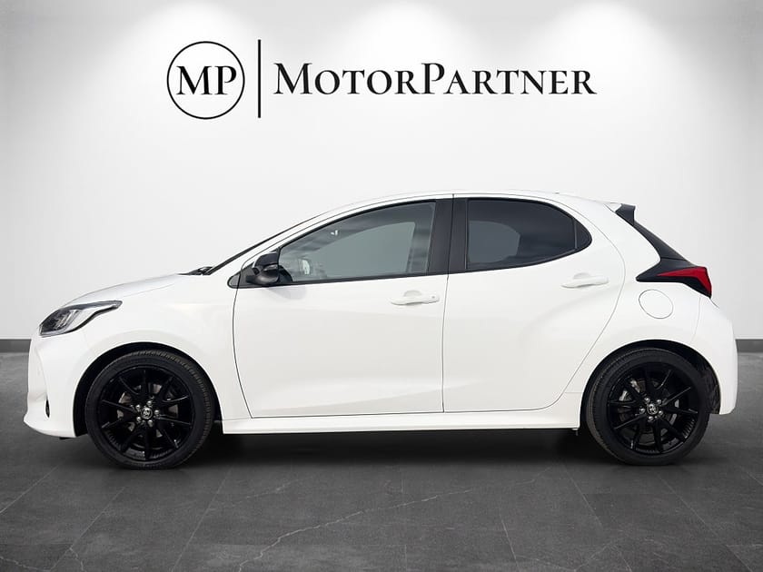 Bild 4 av Toyota Yaris Hybrid CVT Style Sport Kamera Navi Euro 6 MOMS