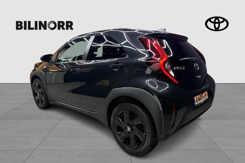 Bild 2 av Toyota Aygo X 1,0 S-CVT PLAY COMFORT & STYLE V-HJUL
