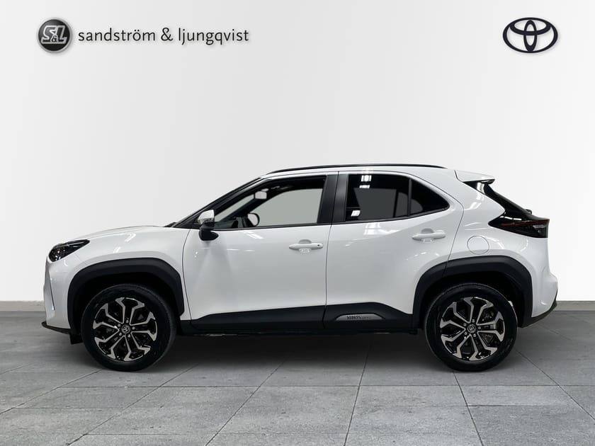 Bild 3 av Toyota Yaris Cross Hybrid 115 AWD-i 1,5 ACTIVE PLUS SÄKERHETSP