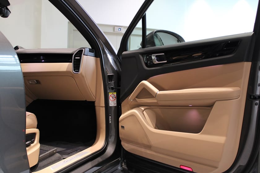 Bild 5 av Porsche Cayenne E-Hybrid 