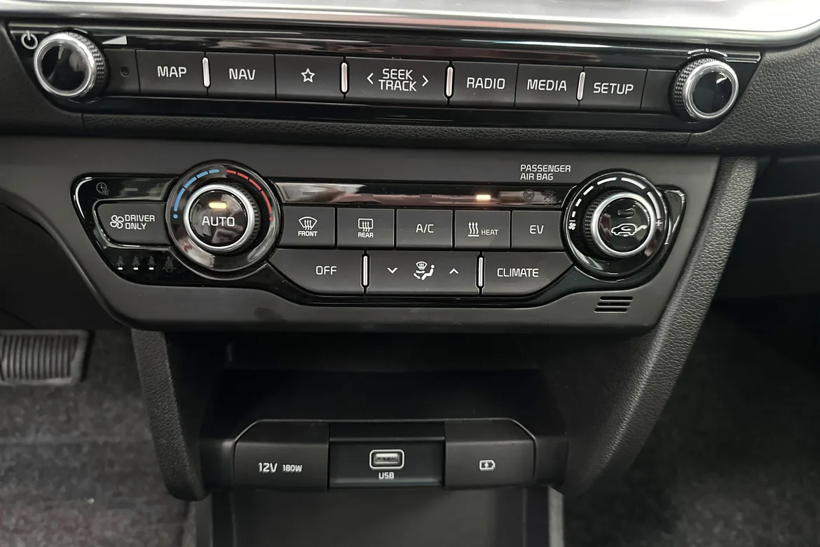 picture of a car
