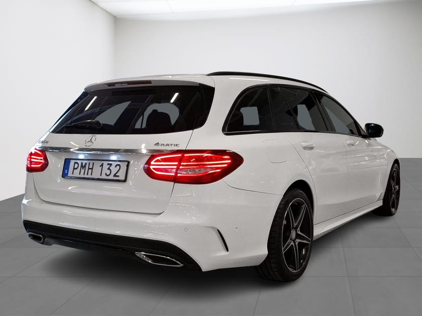 Bild 4 av Mercedes-Benz C 220 T d 4MATIC AMG Night