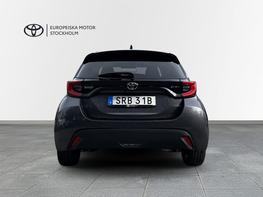 Bild 4 av Toyota Yaris Hybrid 115 1,5 ACTIVE PLUS SÄKERHETSPKT - V-HJUL