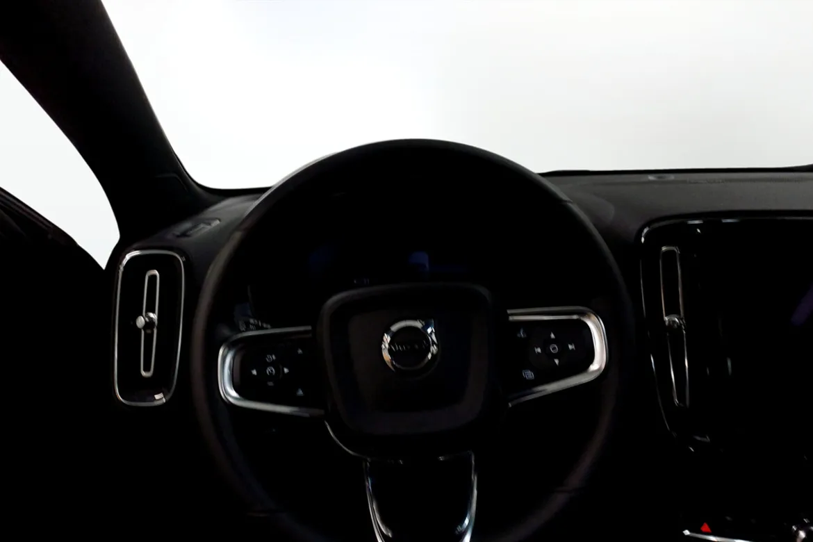 Volvo EC40 Twin Motor Performance