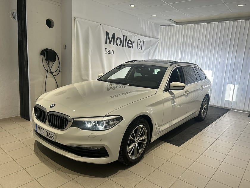 Bild 1 av BMW 520d xDrive Touring 520 D 190hk Panorama|Dragkrok|B-Kamera