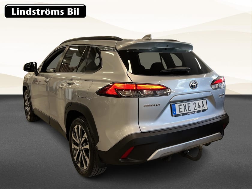 Bild 4 av Toyota Corolla Cross Hybrid AWD-i Executive 2.0 197hk S&V-Hjul Drag