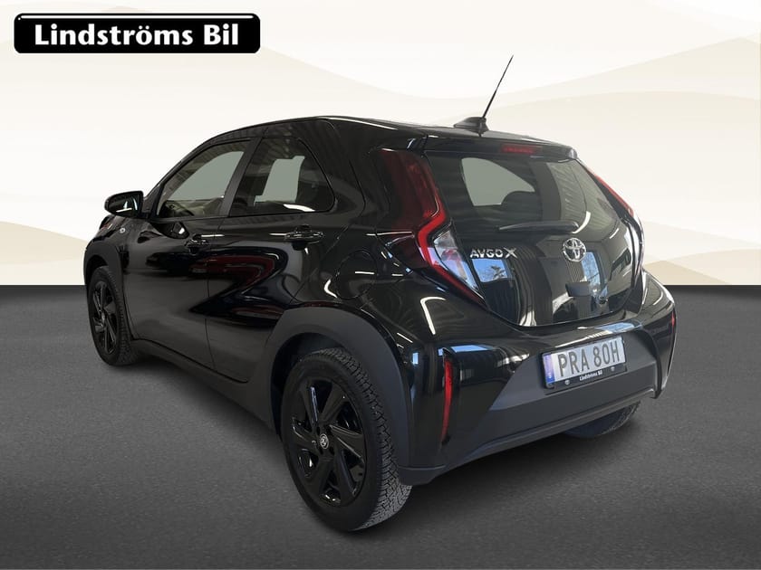 Bild 4 av Toyota Aygo X 1.0 S-CVT PLAY 73 hk