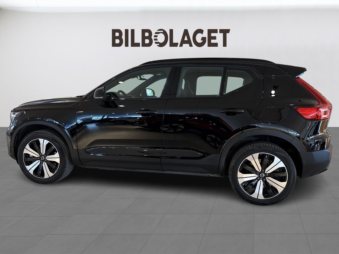 Volvo XC40 2023 - miniatyr 2