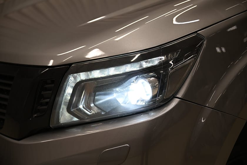 Bild 4 av Nissan Navara Dubbelhytt dCi 190HK Automat|N-Guard|Kåpa|Dieselvärmare|Moms|SeUtr