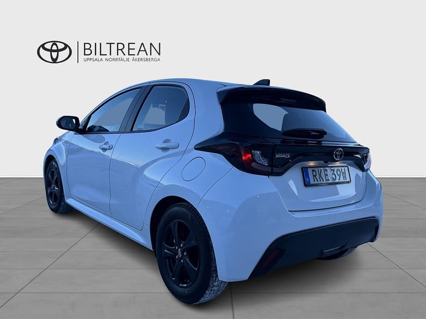 Bild 4 av Toyota Yaris Hybrid 115 1,5 Active Komfortpaket Vinterhjul Ingår!