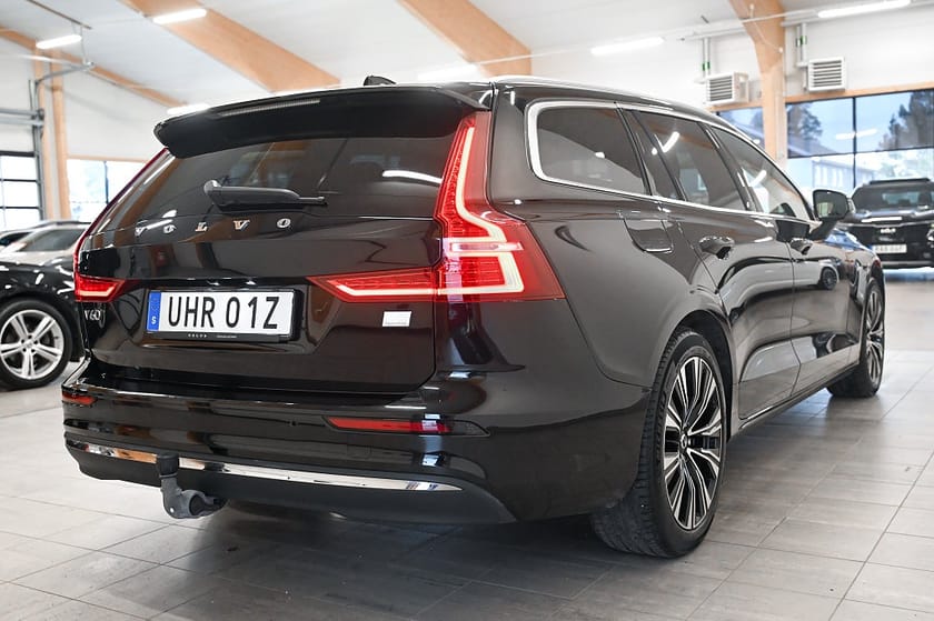Bild 5 av Volvo V60 Recharge T6 AWD Core Drag 350hk