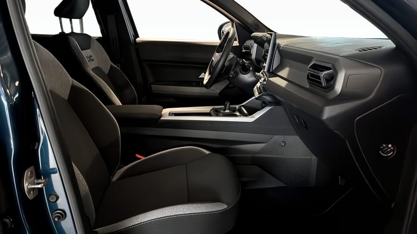 Bild 3 av Dacia Bigster Hybrid 155 Journey Demobil