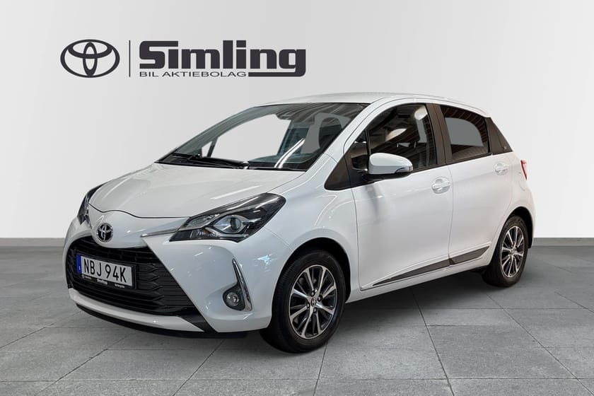 Bild 1 av Toyota Yaris 1.5 VVT-iE Y20 / Vinterhjul