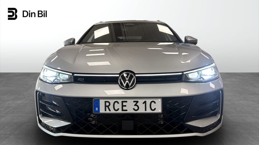 Bild 4 av Volkswagen Passat Variant eHybrid R-Line Edition/Panorama/Drag