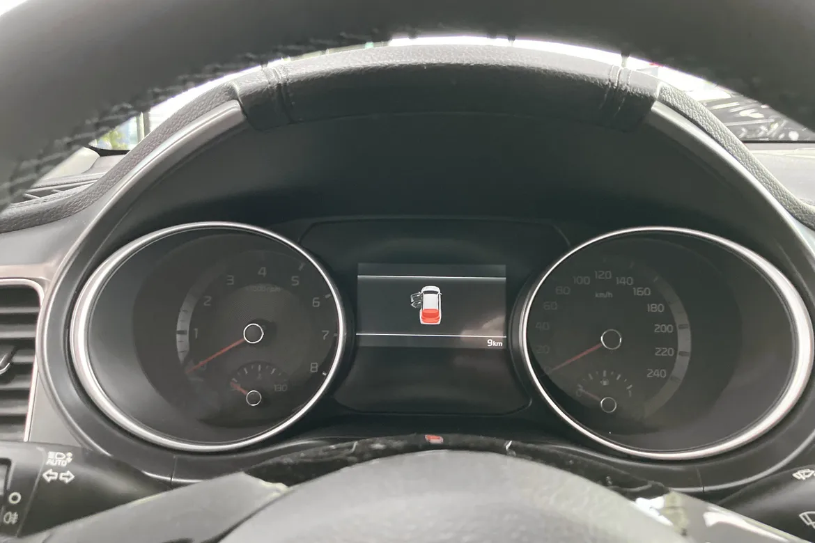 picture of a car