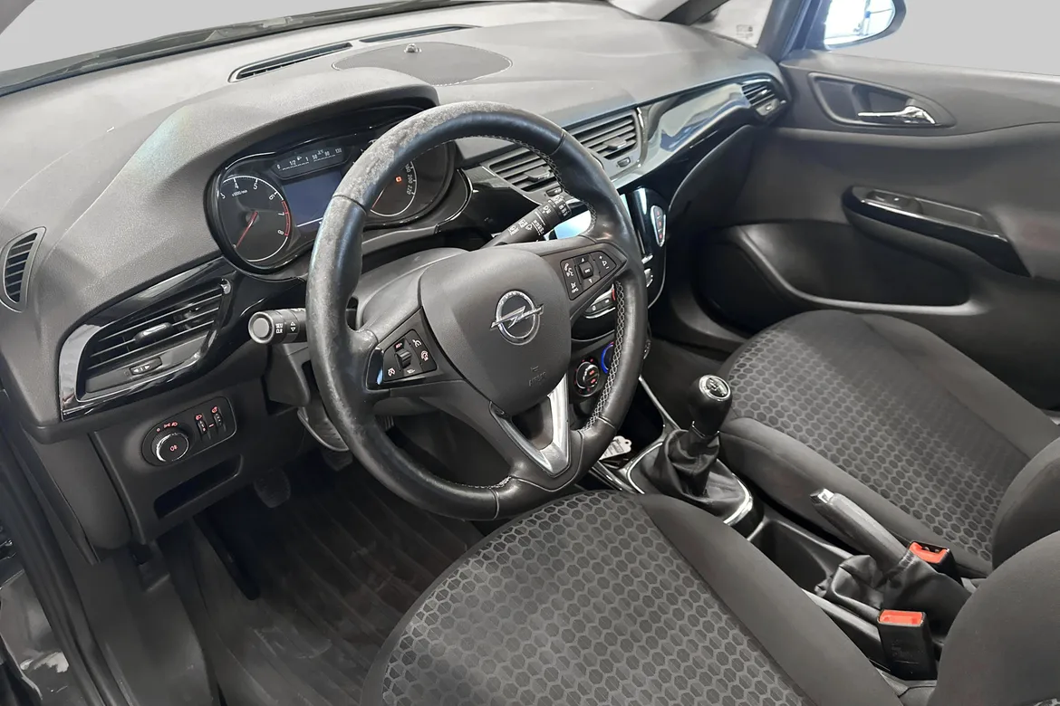 picture of a car