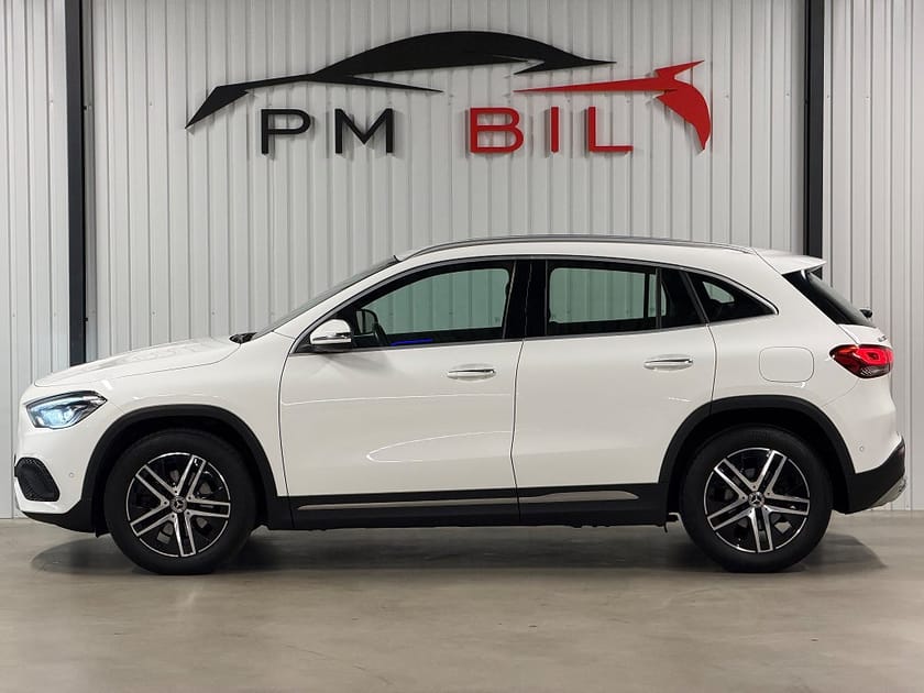 Bild 5 av Mercedes-Benz GLA 200 d En-Brukare Moms Drag Värmare Skinn Navi S&V-Hjul