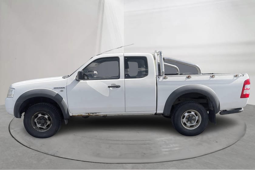 Bild 3 av Ford Ranger SuperCab 2.5 TDCi 4WD (143hk) Reparationsobjekt