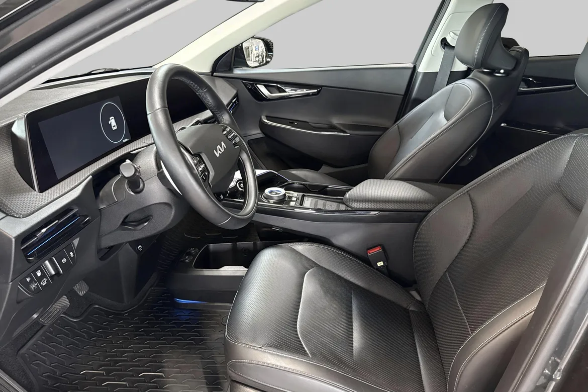 picture of a car