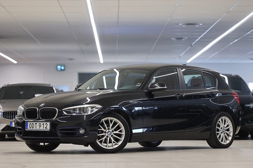 Bild 3 av BMW 118d 150hk Sport Line PDC Drag Läder