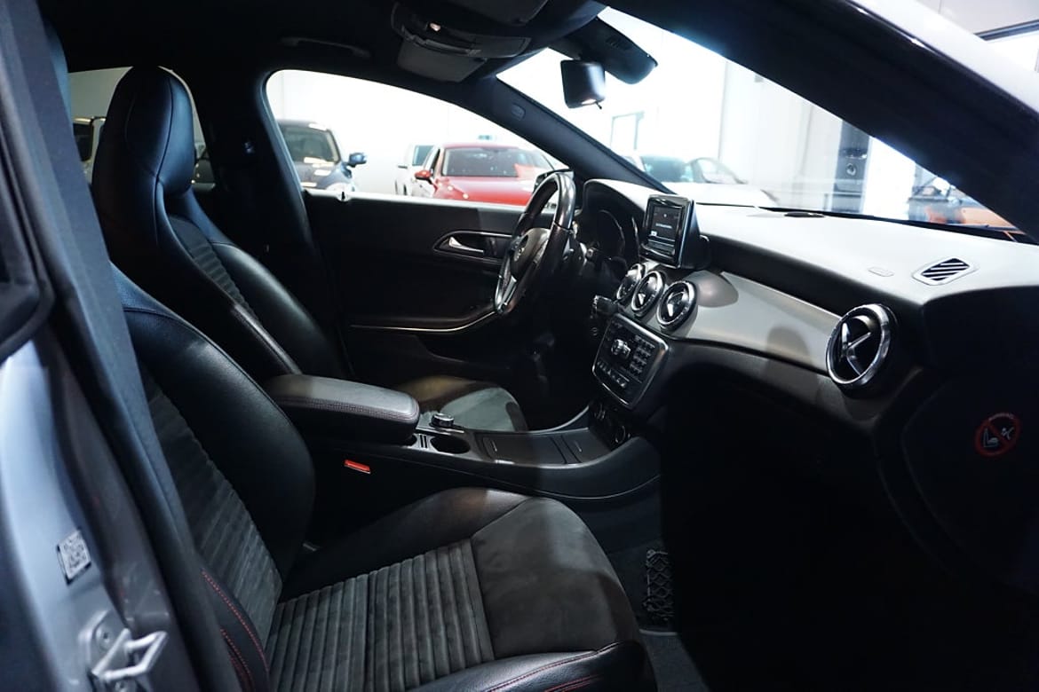 Mercedes-Benz CLA 2014 - miniatyr 13