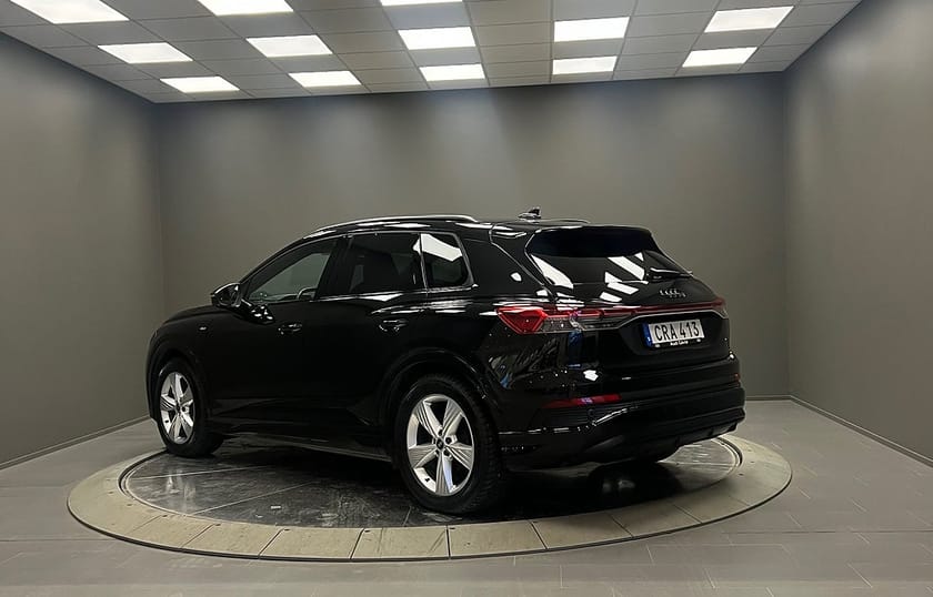 Bild 3 av Audi Q4 50 e-tron quattro Comfort/S Line/ Matrix/Drag